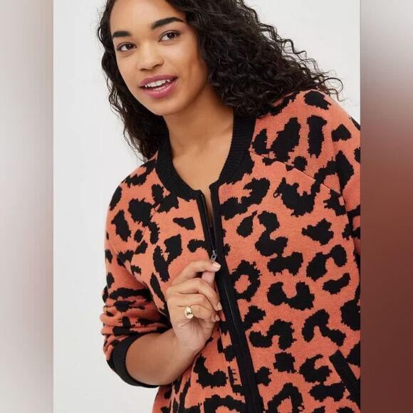 Torrid leopard print sweater size 00, excellent condition - Picture 1 of 7